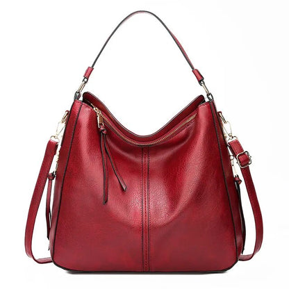 Klassische Lederschultertasche mit eleganten Golddetails