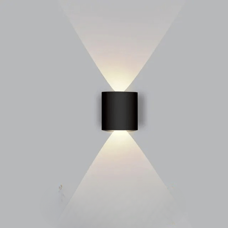 YARDGLOW – Elegant & Energy-Efficient Outdoor Lighting