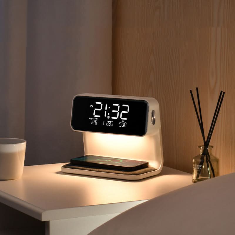 KLARBLICK – Clear LCD Alarm Clock with Dimming Function