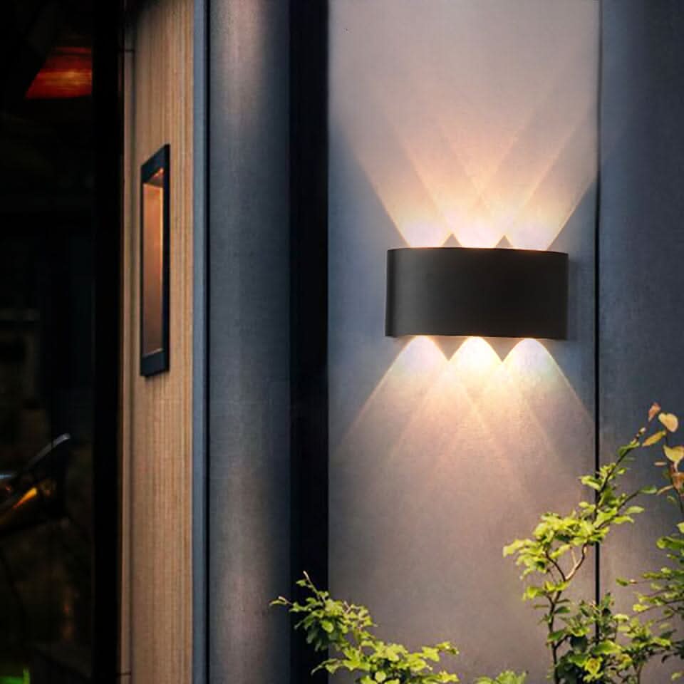 YARDGLOW – Elegant & Energy-Efficient Outdoor Lighting