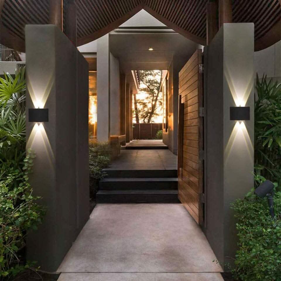 YARDGLOW – Elegant & Energy-Efficient Outdoor Lighting