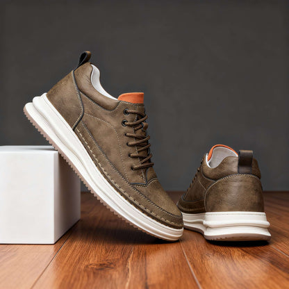 Herren Ledersneaker – strukturiertes Leder, gepolstert