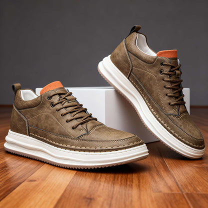 Herren Ledersneaker – strukturiertes Leder, gepolstert