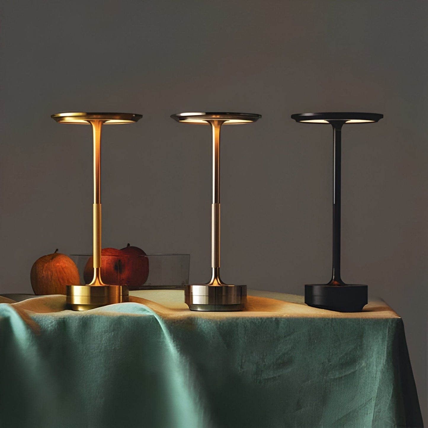 Wireless Table Lamp – Rechargeable LED Living Room Light | LumaViva