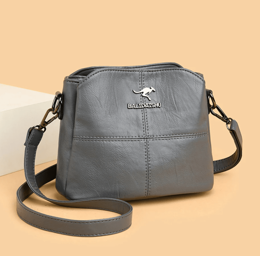 Women's Leather Handbag – Elegant Shoulder Tote